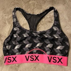 Low impact VSX sports bra never worn size L